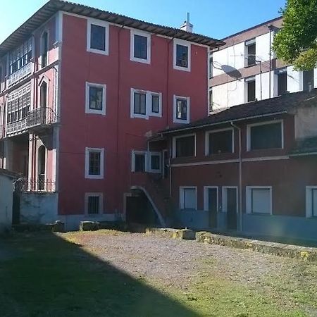 Albergue La Casona Del Peregrino Llanes Kültér fotó