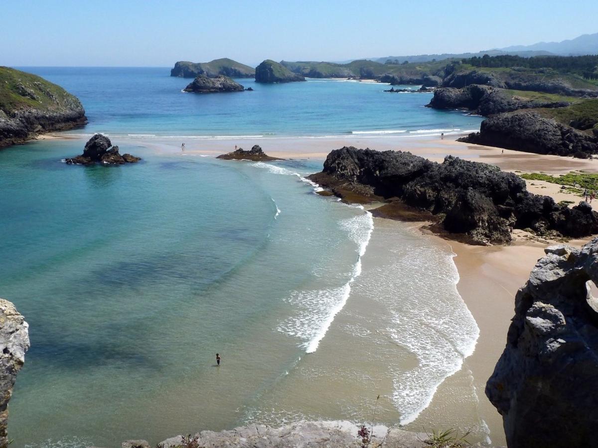Albergue La Casona Del Peregrino Llanes Kültér fotó